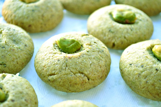 Antep Fıstıklı Kurabiye Tarifi ve Malzemeleri