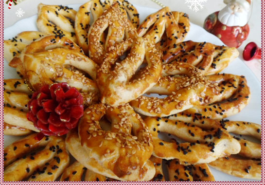 Çatal Kurabiye Tarifi ve Malzemeleri