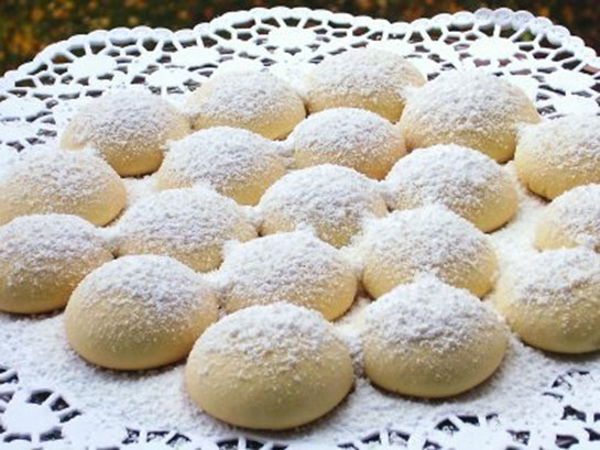 Kolay Un Kurabiyesi Tarifi ve Malzemeleri